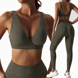 Ladies Short Sleeve Leisure and Sweat Suits Sportswear Ropa De Yoga Clothes  for Women, Customized Seamless Sexy Hollow Back Gym Crop Top + Camo  Leggings Set - China Ropa De Mujer and