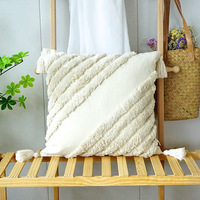 Housse de coussin bohème tuftée à franges, taie d'oreiller géométrique en toile diamantée, coussin décoratif à point de croix pour canapé, chambre et décoration intérieure