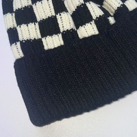 Hotsale rayé grand drôle Slouch chapeau chaud personnalisé coloré hiver bonnets Pom Pom Bobble chapeau pour femme hommes