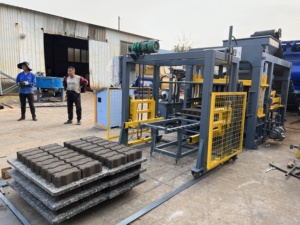 Kaidong Factory Supply <strong>QT5</strong>-<strong>15</strong> <strong>Block</strong> <strong>Machine</strong> Making Automatic Hollow <strong>Block</strong> <strong>Machine</strong> Brick Making Machinery - Product Image 6