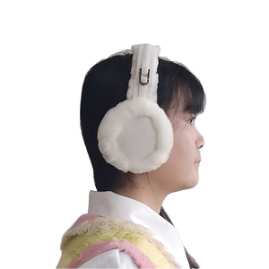 Couvre-oreilles en laine naturelle douce, protection contre le froid extérieur en <span class=keywords><strong>fourrure</strong></span> de mouton véritable, <span class=keywords><strong>cache</strong></span>-oreilles en <span class=keywords><strong>fourrure</strong></span> de mouton véritable pour l'hiver - Product Image 6