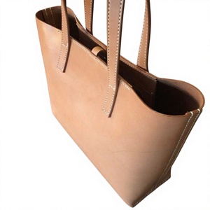 Genuine Leather Women's Handbags Personalized Modern Design Zipper Waterproof Large Capacity OEM Support Travel Shoulder Strap - Product Image 6