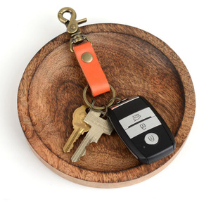 Personalized <b>leather</b> <b>keychains</b>, retro-style car <b>keychains</b>, bag and car accessories, logo printing available. - Product Image 2