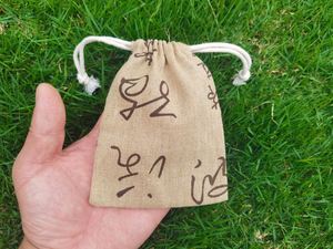 Sac à cordon en toile de coton personnalisé par le fabricant avec impression sérigraphique personnalisable pour le rangement de bijoux et les cadeaux jouets - Product Image 6