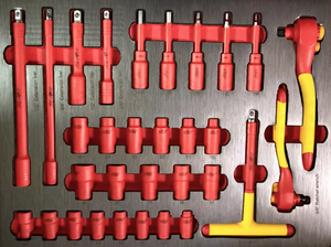 Boîte à outils combinée pour réparation automobile de 68 pièces - Multifonctionnelle pour une utilisation domestique et en véhicule - Product Image 1