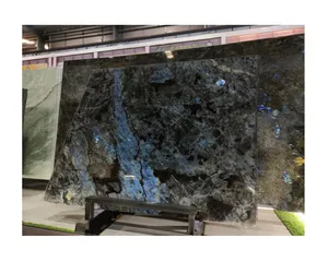 拉长石白色花岗岩蓝色拉长石花岗岩，用于家具餐桌，表面涂层