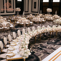 Ensemble de table à manger de luxe moderne en acier inoxydable doré avec plateau en verre de style royal pour événements hôteliers, mariages, durable et facile à nettoyer