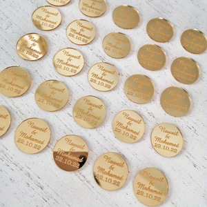 Etiquetas de Nombre Personalizadas de Acrílico Dorado Redondas para Bebé, Logotipo de Nombre Cortado con Láser - Product Image 4