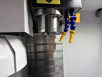 Centre d'usinage CNC à quatre axes de petite taille de nouveau type JT VMC215 VMC315, broche BT15, 4 axes entièrement automatiques, série haut de gamme DELEM
