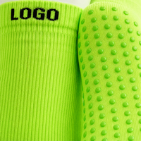 Chaussettes de football professionnelles antidérapantes, chaussettes de sport à compression élastique, chaussettes de sport mi-mollet