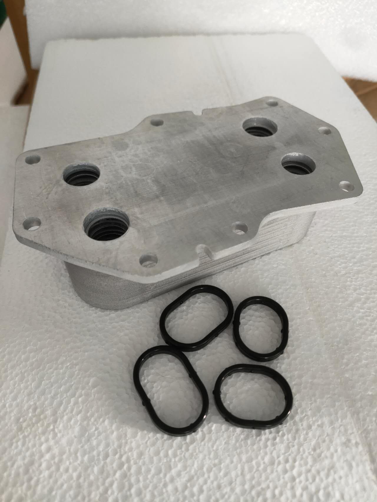 Truck Engine Parts Oil Cooler 26421 4a700 26421-4a700 264214a700 for Korean Cars Oil Parts Image 2