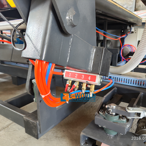 Table de chargement à convoyeur E-WORLD pour le traitement du verre, en acier 304, 220V/380V, épaisseur 3-19mm - Product Image 3