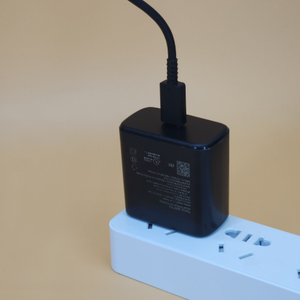 <span class=keywords><strong>Chargeur</strong></span> <span class=keywords><strong>rapide</strong></span> 25W Pd 3.0, adaptateur de charge super <span class=keywords><strong>rapide</strong></span>, vente en gros, original pour <span class=keywords><strong>Samsung</strong></span> Galaxy S22 S21 S20 Ultra S10 <span class=keywords><strong>S10e</strong></span> - Product Image 2