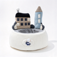 Lit pour chat en forme de château en peluche, maison douce et ronde pour animaux de compagnie, nid en velours, coussin chaud pour chaton, lavable à la main, OEM ODM