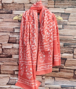 Étole en coton Mul Mul doux faite à la main, tissu respirant et écologique, dupatta pour femmes, mode ethnique traditionnelle et contemporaine - Product Image 1