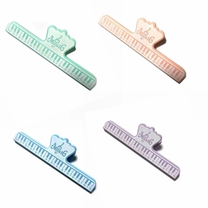 Wholesale Crown Music Page Clips Piano Key Pattern Plastic <b>Book</b> Mark Ruler Multifunctional Sheet Music Holder For Musician - Product Image 1