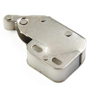 Mini armoires à loquet automatique à poussoir caravane <span class=keywords><strong>camping</strong></span>-<span class=keywords><strong>car</strong></span> portes de placard serrure de placard avec clés croisées matériel de meubles - Product Image 3