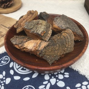 Vente de gros Sang Huang Champignons sauvages Phellinus Linteus et Phellinus Igniarius séchés en vrac Épices et herbes - Product Image 4