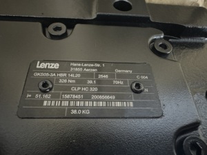 เกียร์ทดรอบแบบเฮลิคอลเบเวล GKS05-3A HBR 14L20 326Nm รุ่นดั้งเดิม กล่องเกียร์ลดความเร็วอุตสาหกรรม GKS05-3A HBR สำหรับการประกอบอัตโนมัติ - Product Image 3
