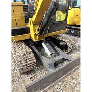 Mini-excavatrice d'occasion CAT 305.5E2, poids opérationnel de 5,5 tonnes, avec godet de 0,22 m³, excavatrice hydraulique sur chenilles d'occasion - Product Image 5