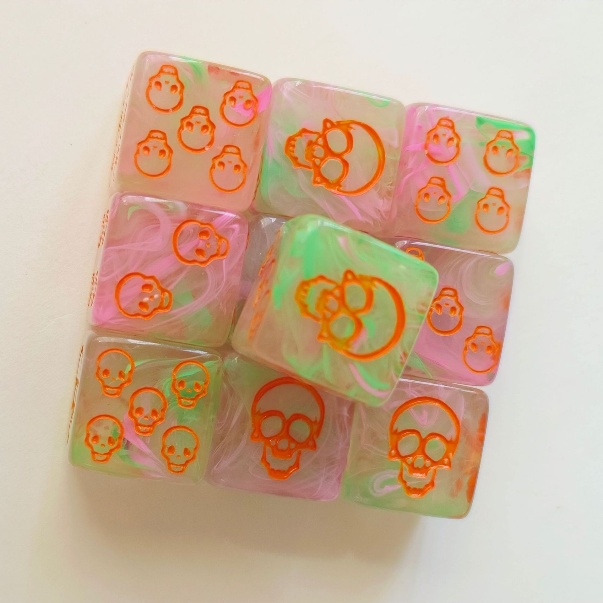 ชุดน้ำมันแปรงสีเขียวใส10ชิ้นสีชมพูจุดสีส้ม