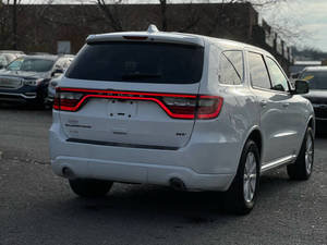 รถ SUV มือสองปี 2020 รุ่น Durango 4 ประตู ขับเคลื่อน 4 ล้อ เบาะหนัง ระบบปรับอากาศอัตโนมัติ ประหยัดน้ำมัน พวงมาลัยซ้าย กล้องมองหลัง - Product Image 2