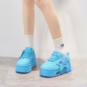 Кожаные розовые массивные кроссовки на платформе со шнуровкой повседневная обувь женская обувь для прогулок - Product Image 4