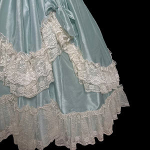 Robe de soirée de mariage vintage moderne <span class=keywords><strong>grande</strong></span> <span class=keywords><strong>taille</strong></span> en satin bleu princesse avec grand nœud rose, fleur blanche, col bateau, manches courtes et perles - Product Image 6