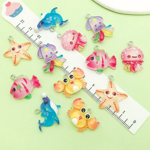 Breloques en résine en forme d'animaux marins de dessin animé, formes variées, pour la fabrication de bracelets, accessoires de bijoux DIY - Product Image 3
