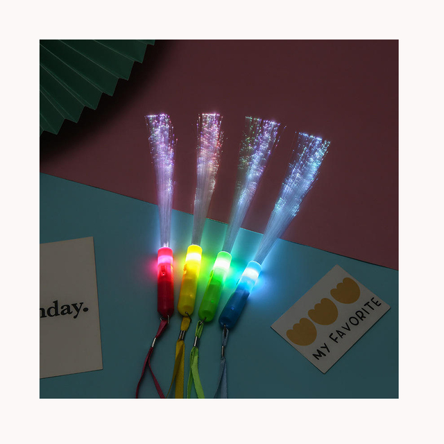 Wholesale Plastic Fiber Optic LED Light-Up Wand Toy for Birthday & Christmas Parties
