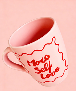 Tazza da Caffè in Ceramica Rosa 14OZ con Design Ispirazionale 'Amati Più di Te' |   Regalo per la cura di sé per donne e amiche - Product Image 5