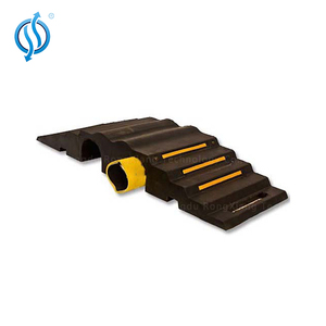 Schlauchbrucke aus Vollgummi, fourrure 2 B-Schlauche, <span class=keywords><strong>trag</strong></span>- und klappbar, Breite 890 mm - Product Image 5