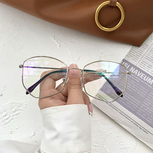 Monturas de gafas metálicas irregulares V2-66022 para mujer, montura completa, anti UV y anti luz azul, lentes AC de moda, Taizhou - Product Image 4