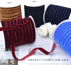 Bán Buôn <span class=keywords><strong>3</strong></span>/8 Inch 10Mm Vân sam Màu Xanh Lá Cây Mặt Duy Nhất Nhung <span class=keywords><strong>Ribbon</strong></span> Cuộn Cho Gói Quà Tặng - Product Image 5