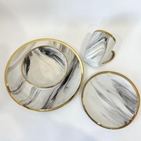 Vaisselle de luxe personnalisée à succès, plaquée or, durable pour la salle à manger à domicile, plats de fête, récipient alimentaire