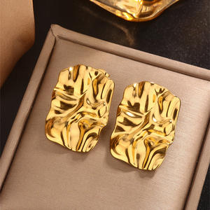 Nuevos Aretes de Botón Geométricos de Flores de Acero Inoxidable para Mujer, Joyería de Moda de Lujo Chapada en Oro de 18K, Tendencia de Boutique 2025 - Product Image 3