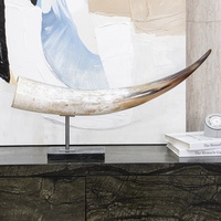 Ornement en corne de bœuf naturelle fait à la main avec base en marbre, sculpture d'art moderne antique pour la décoration de maison de luxe - Personnalisable
