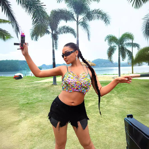 Traje <span class=keywords><strong>de</strong></span> Festival Personalizado Festival <span class=keywords><strong>de</strong></span> música Cadena Color Shell Lentejuelas Sexy Top Chaleco Mujer Hollow Out Tank Top - Product Image 5