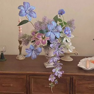 Bouquet de fleurs artificielles rétro français original, arrangement floral en soie violette, décoration d'intérieur, accessoires de mariage - Product Image 1