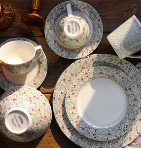 Mug à café ou à thé en céramique sous-glaçure à motif floral rétro américain, petite marguerite - Product Image 5