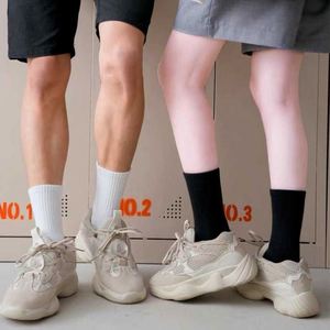 Calcetines Deportivos Personalizados para Hombre, Diseño de Tubo de Algodón, Logotipo Personalizado, Alta Calidad, Bajo MOQ, Venta al Por Mayor - Product Image 4