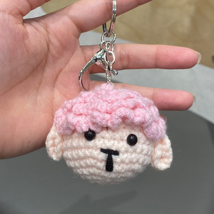 Porte-clés créatif en forme de tête d'animal en crochet, motif petite brebis - Product Image 4