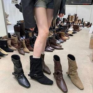 Nouvelles bottines <span class=keywords><strong>Chelsea</strong></span> pour femmes en <span class=keywords><strong>daim</strong></span>, été, tendance simple, antidérapantes, chaudes, mode, bout pointu, talon bas, personnalisation, vente en gros - Product Image 4