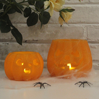 Jack O'Lantern Kürbisförmige Batteriebetriebene Bernsteinfarbene Flackernde LED-Kerze für Halloween-Dekoration