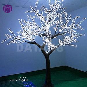 Moderna Lámpara LED con Forma de Árbol de Cerezo con Pétalos Elegantes para Decoración Comercial de Calles, Plazas, Resorts y Festivales en Venta - Product Image 4