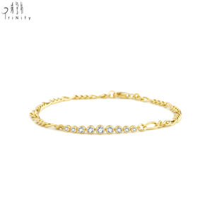 Top Quality Figaro <b>Chain</b> Minimalist Design 18K Solid Yellow Gold Real Natural Diamond Stackable Bracelet For Women Daily Wearing - Product Image 1