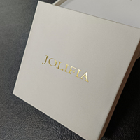 Boîte à ongles en carton 9x9x4 cm avec couvercle, doublure intérieure, compartiment de rangement pour accessoires, logo laminé par estampage à chaud