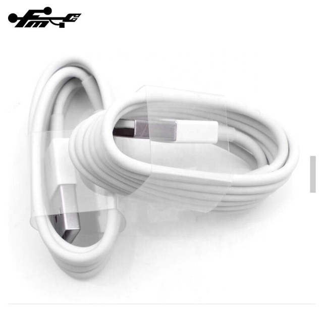 Shenzhen 2.4A Standard TPE White 1M Charging Cable for Iphone 100pcs Mobile Phone Data USB Charger Plastic Material