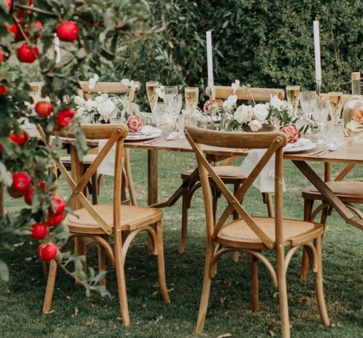 Bán buôn Chất lượng cao bằng gỗ như Stackable Vườn Nho tổ chức sự kiện nhựa crossback Vườn Nho ghế cho đám cưới