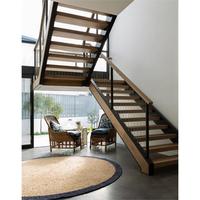 Maßgefertigte Moderne Innen-Metalltreppe aus Edelstahl mit Massivholz-Doppelplattenglas Gerade Stufen für Villen Glasgeländer